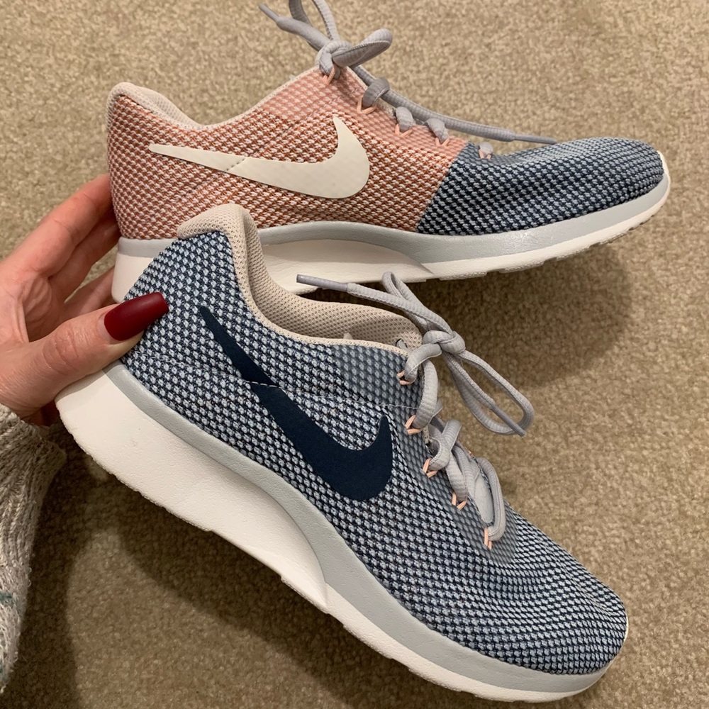 Nike shoes—lightly worn